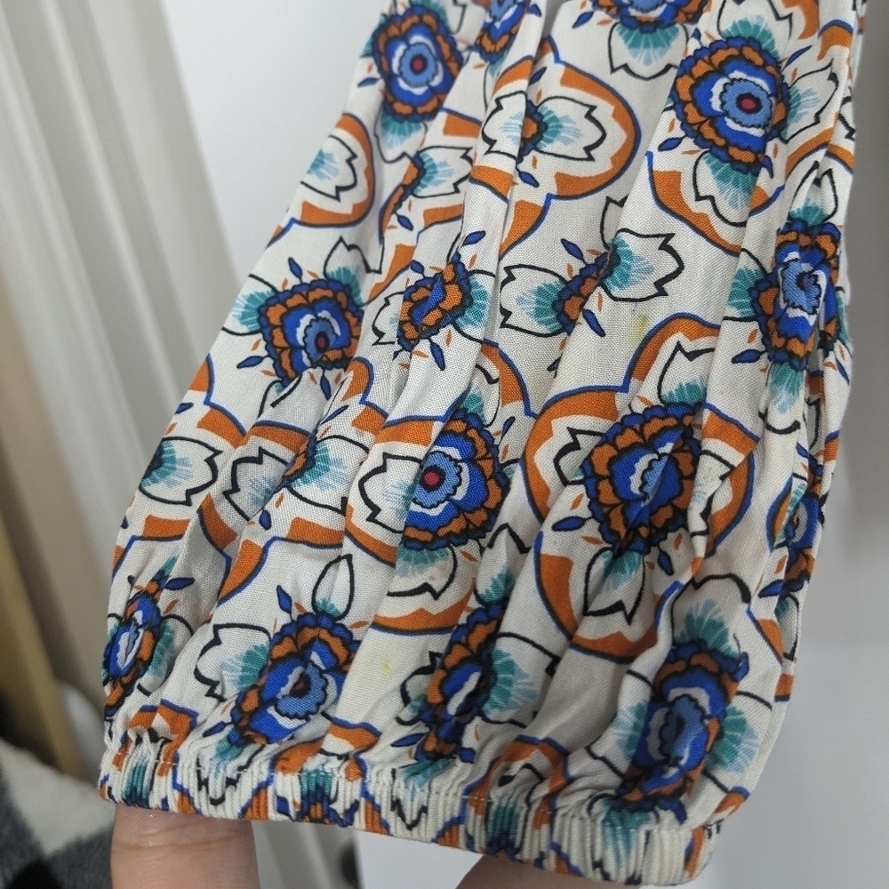 DR2 Split Neck Long Sleeve Top - Picture 5 of 10